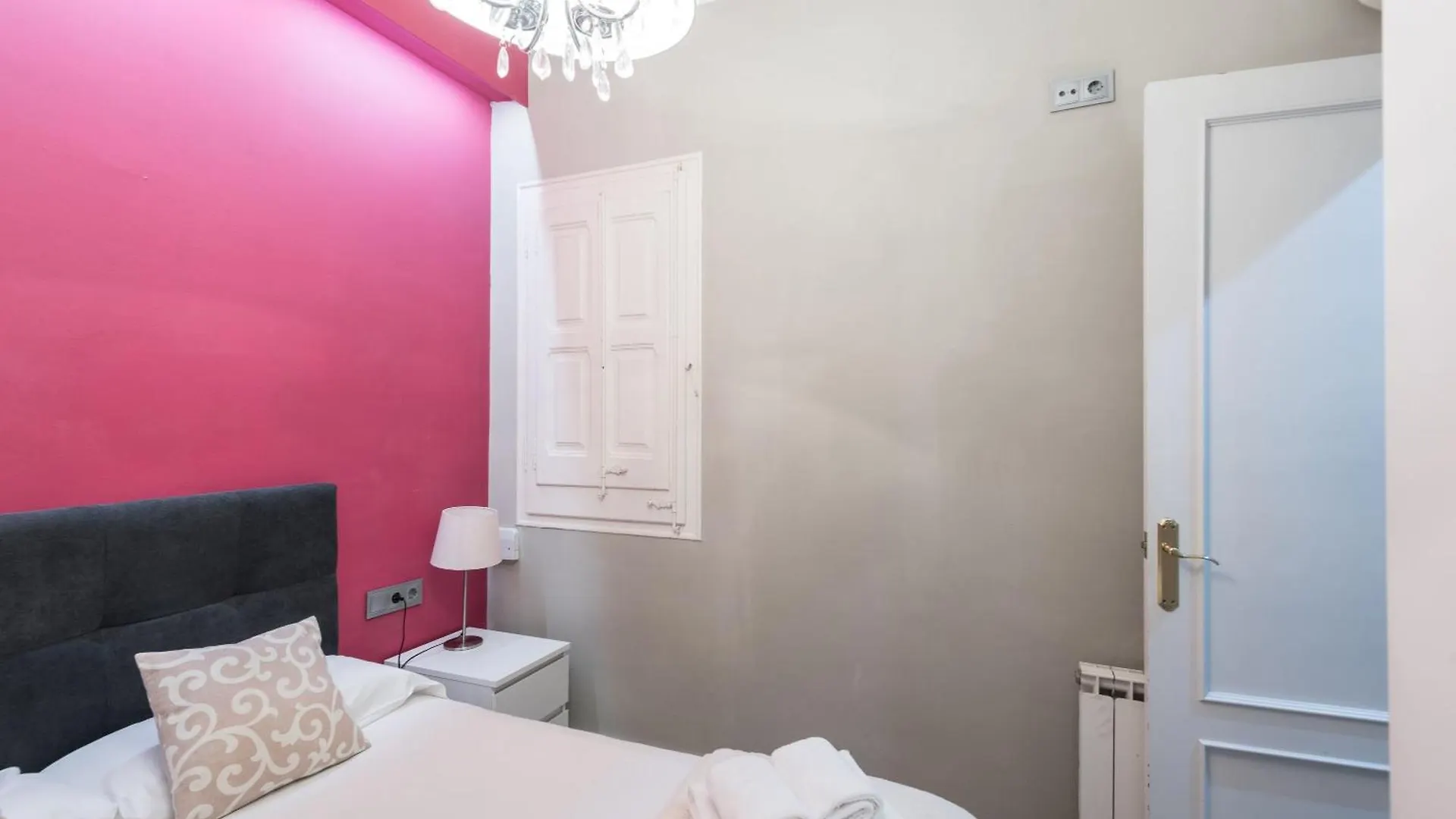 Eixample 3Bd Apartment With Private Terrace 巴塞罗那 西班牙