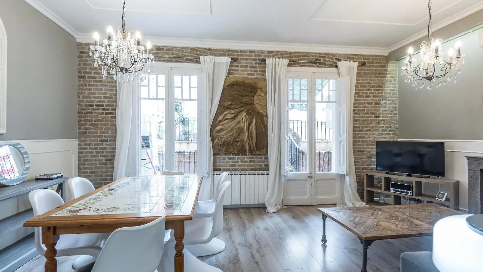 Eixample 3Bd Apartment With Private Terrace 巴塞罗那